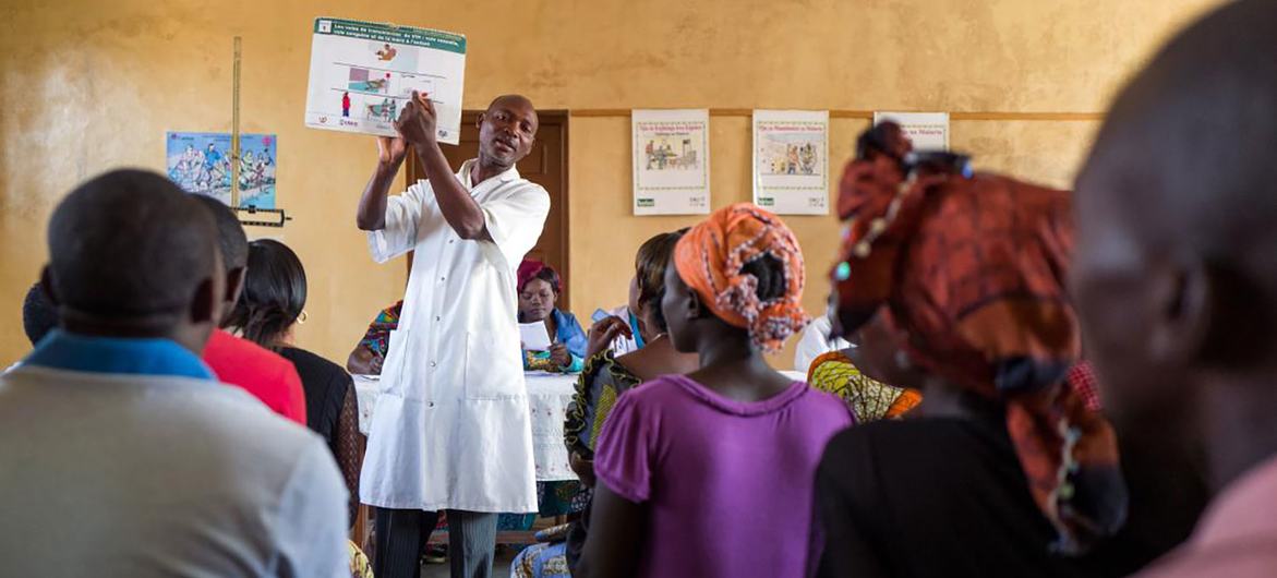 Des actions communautaires sont essentielles pour mettre fin aux pandémies, selon ONUSIDA